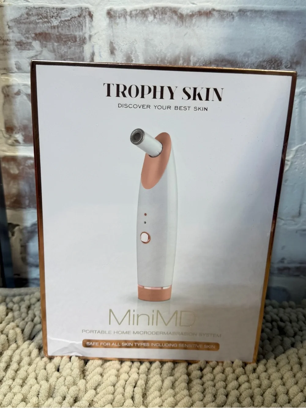 Trophy Skin MiniMD Portable Microdermabrasion Device — White & Rose Gold Accent